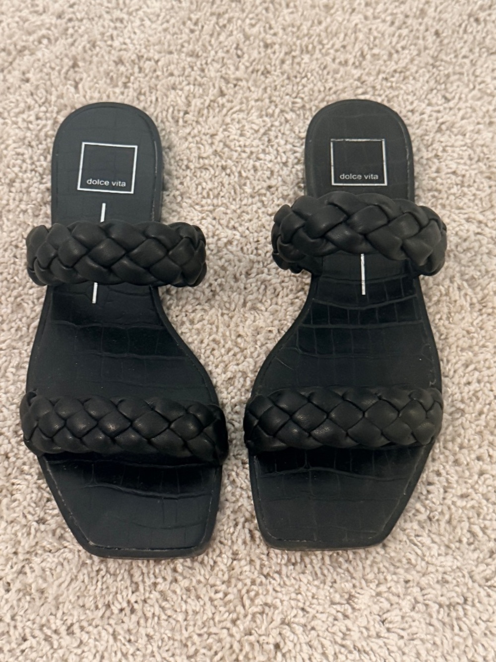 Dolce Vita Black Sandals